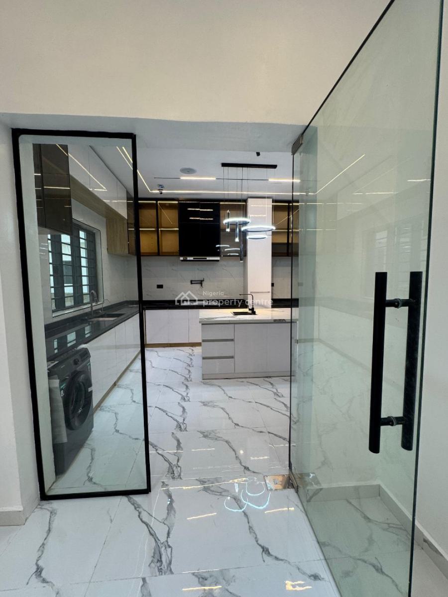 Beautiful 5 Bedroom Detached Duplex with Pool and Bq, Chevron Toll Gate, Lekki, Lagos, Detached Duplex for Sale