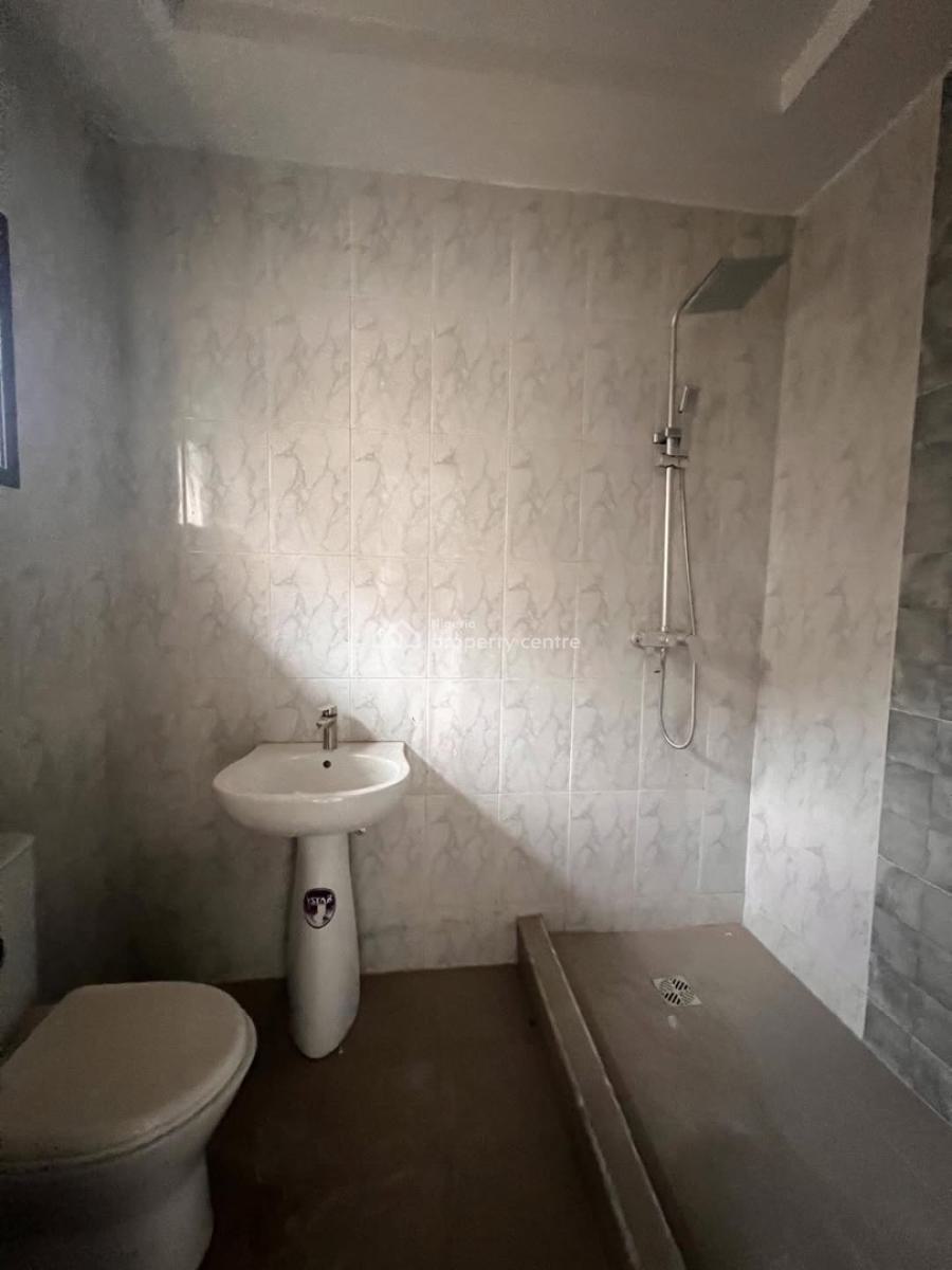 Brand New 3 Bedroom Spacious Terrace Duplex with Bq., Serene Neighborhood, Jahi, Abuja, Terraced Duplex for Sale