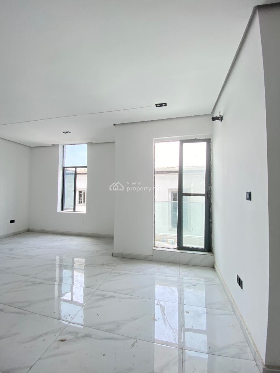 2 Bedroom Apartments, Ologolo, Lekki Lagos, Ologolo, Lekki, Lagos, Flat / Apartment for Sale