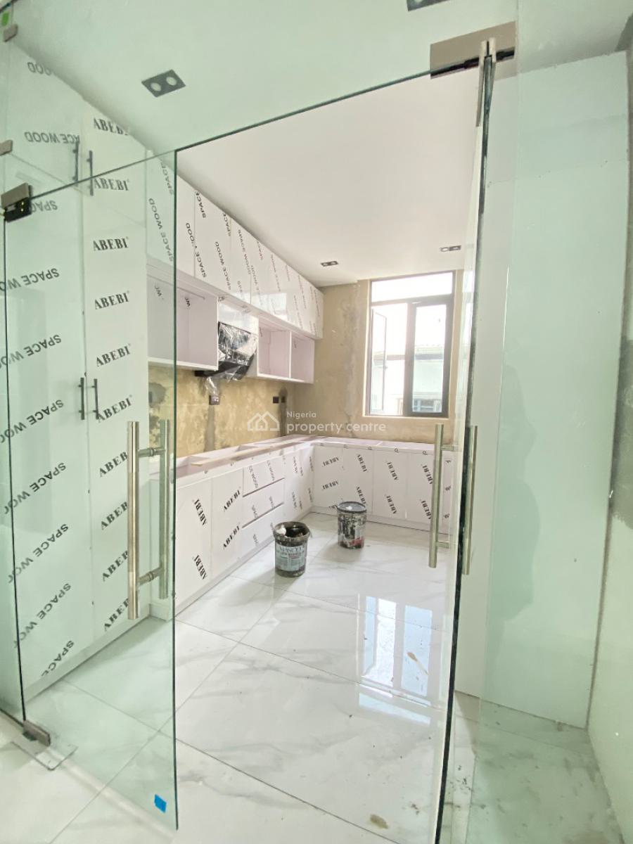 2 Bedroom Apartments, Ologolo, Lekki Lagos, Ologolo, Lekki, Lagos, Flat / Apartment for Sale