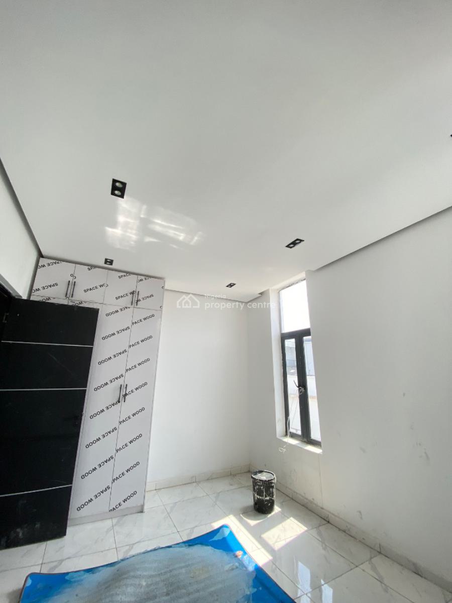 2 Bedroom Apartments, Ologolo, Lekki Lagos, Ologolo, Lekki, Lagos, Flat / Apartment for Sale