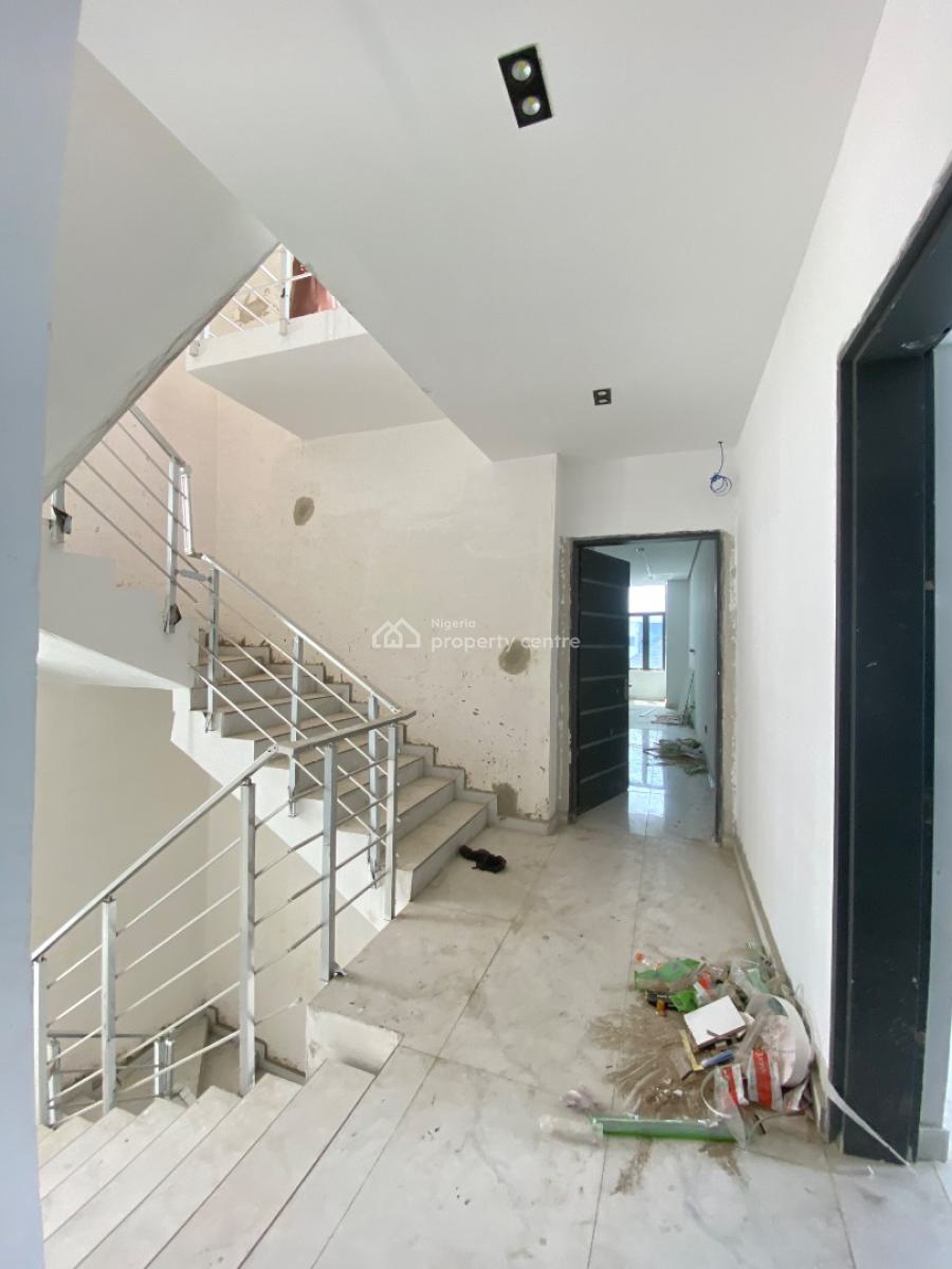 2 Bedroom Apartments, Ologolo, Lekki Lagos, Ologolo, Lekki, Lagos, Flat / Apartment for Sale