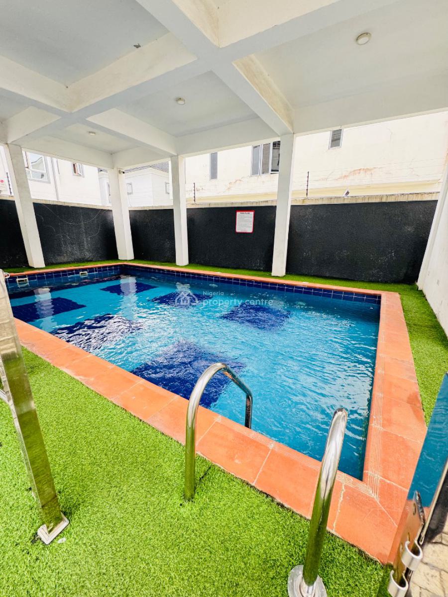 Super Distress  4 Bedroom Semi Detached Duplex with Bq, Vgc, Lekki, Lagos, Semi-detached Duplex for Sale