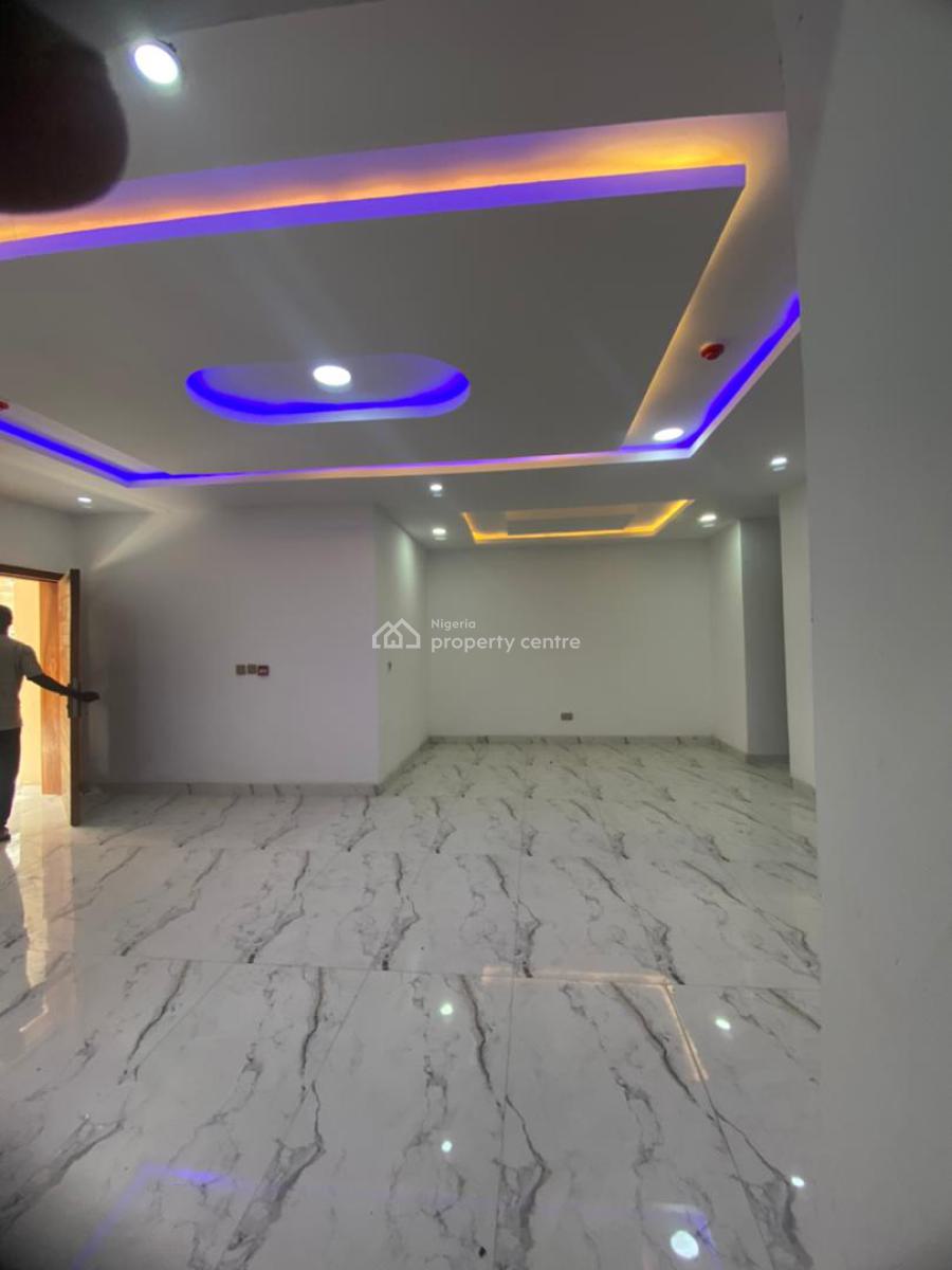 Newly Built 2 Bedroom Apartment with Bq, Off Freedom Way, Lekki Phase 1, Lekki, Lagos, Flat / Apartment for Rent