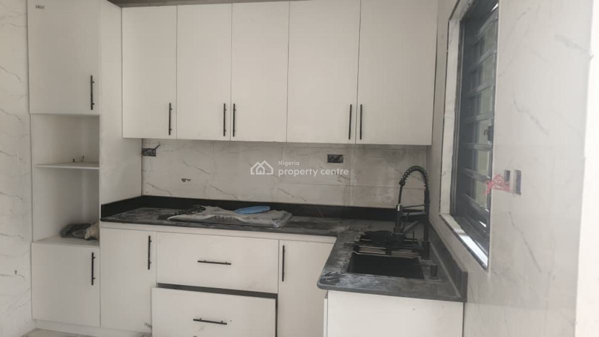 Modern Newly Built  2bedroom Flat at Ologolo, Lekki., Ologolo, Lekki, Lagos, Flat / Apartment for Rent