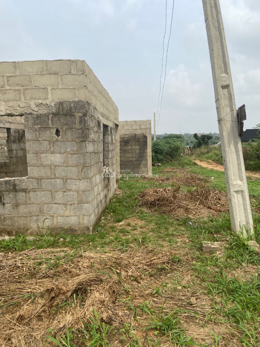 a 3 Unit of Room and Parlor and 4 Unit of Room Self Contain, Lucky Fiber Road, Ikorodu, Lagos, Flat / Apartment for Sale