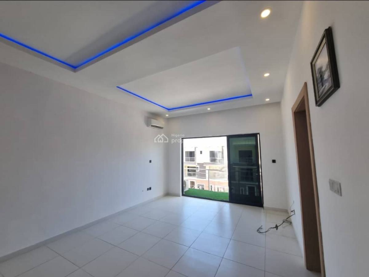 Luxury 4 Bedroom Terrace Duplex with Bq,swimming Pool,kids Playground., Mcdonald Road, Old Ikoyi, Ikoyi, Lagos, Flat / Apartment for Rent