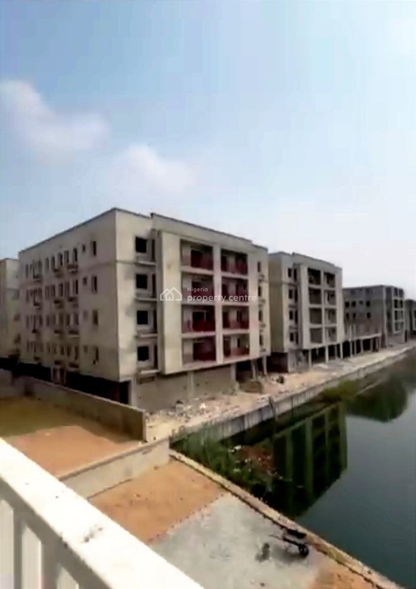 Water Front Ensuit 2 & 3 Bedroom Luxury Apartments with Elevator, Lagoon View Area Osapa, Osapa, Lekki, Lagos, Flat / Apartment for Sale