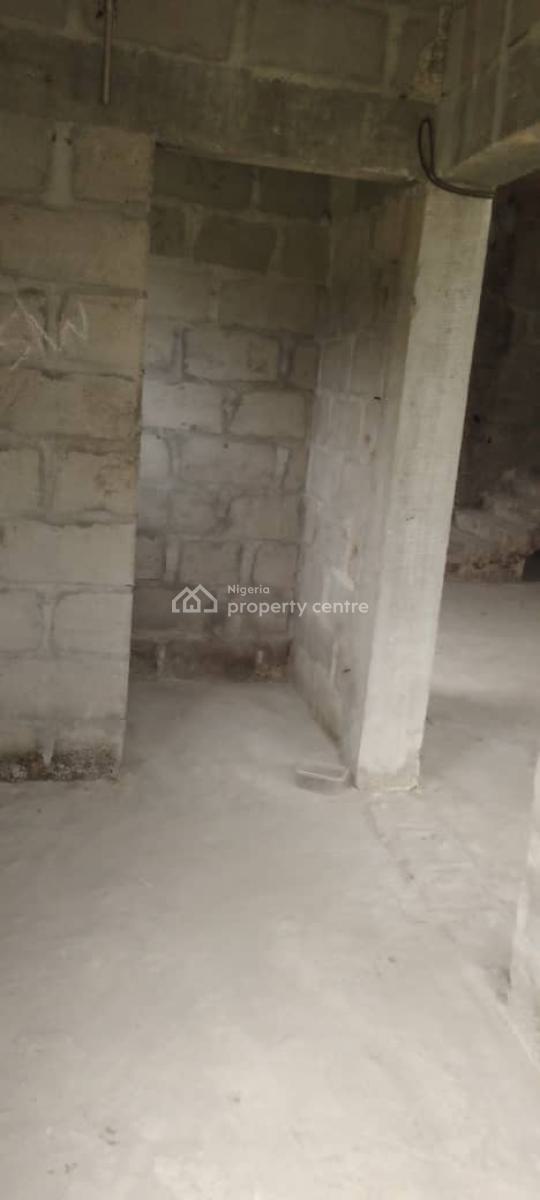 Four Bedroom Semi Detached Duplex with Bq, Chevron Round About Off Alpha Beach, Lekki Phase 1, Lekki, Lagos, Semi-detached Duplex for Sale