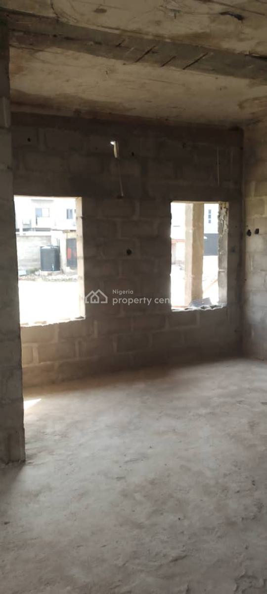 Four Bedrooms Semi Detached Maisonette Duplex with Bq, Chevron Roundabout, Off Alpha Beach, Lekki Phase 1, Lekki, Lagos, Semi-detached Duplex for Sale