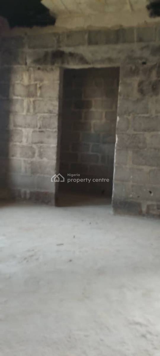 Four Bedrooms Semi Detached Maisonette Duplex with Bq, Chevron Roundabout, Off Alpha Beach, Lekki Phase 1, Lekki, Lagos, Semi-detached Duplex for Sale