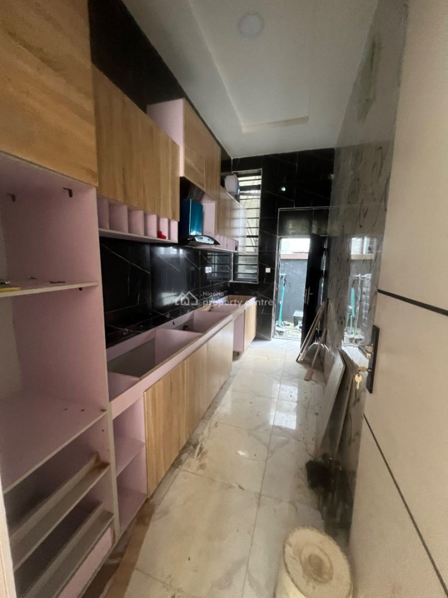 Nice and Clean 3 Bedroom Terrace Duplex in a Cool Environment, Abraham Adesanya, Ajah, Lagos, Terraced Duplex for Rent