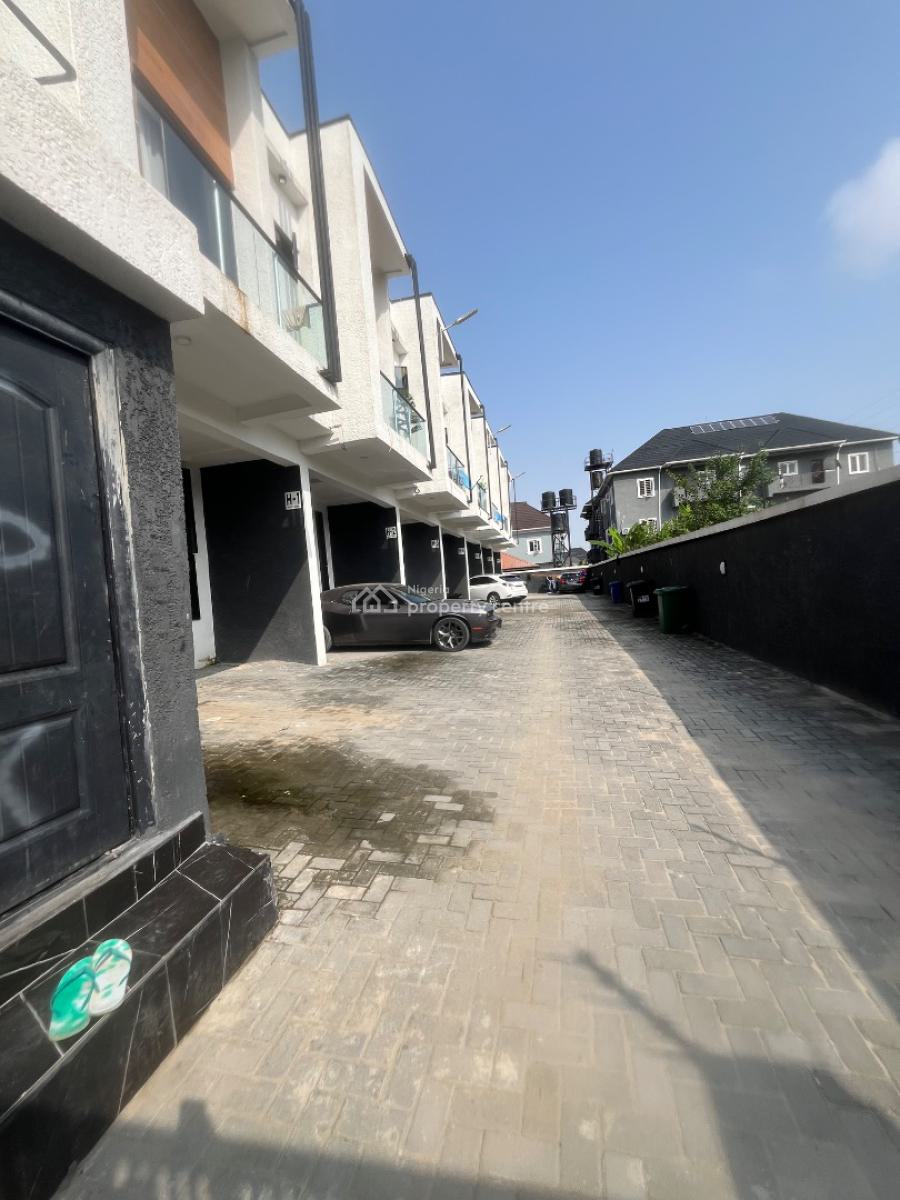 Nice and Clean 3 Bedroom Terrace Duplex in a Cool Environment, Abraham Adesanya, Ajah, Lagos, Terraced Duplex for Rent