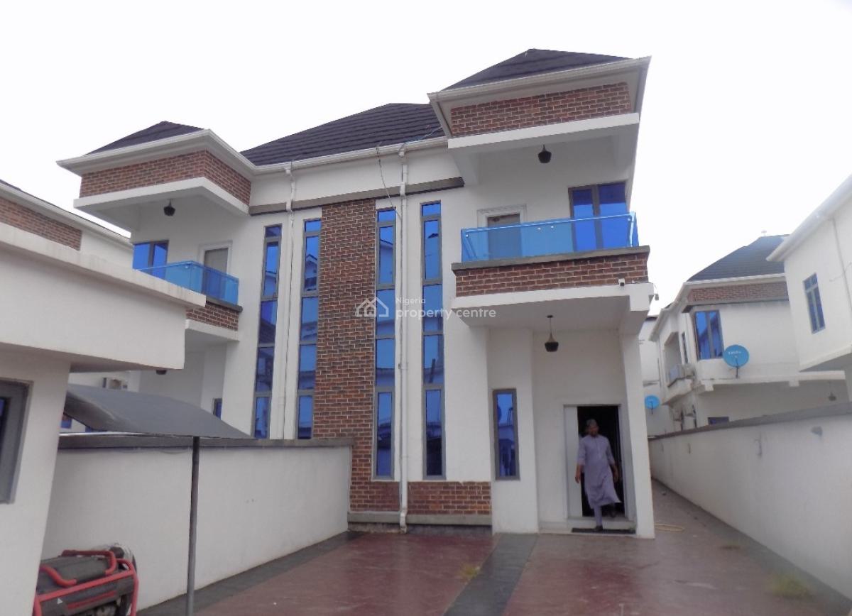Spacious 4 Bedrooms Semi Detcahed Duplex with Bq in a Gated Estate, Ologolo, Lekki, Lagos, Semi-detached Duplex for Sale