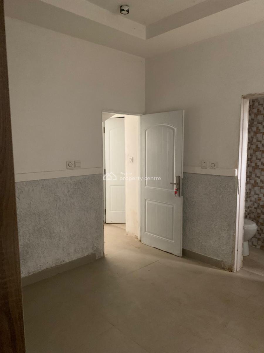 2 Bedroom Flat, Bellevue, Life Camp, Abuja, Flat / Apartment for Rent