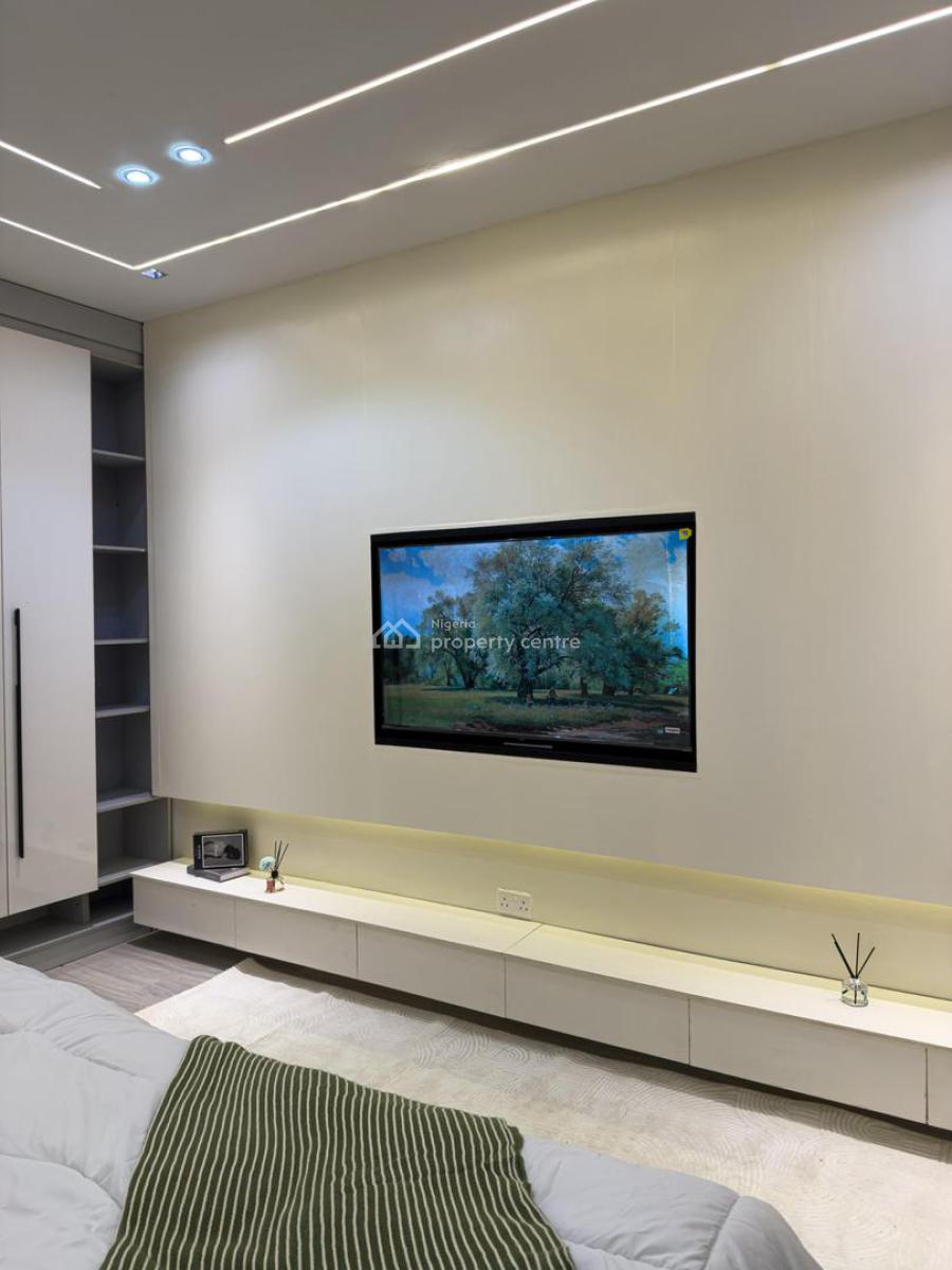Luxury 1 Bedroom Apartment, Freedom Way, Lekki Phase 1, Lekki, Lagos, Flat / Apartment Short Let