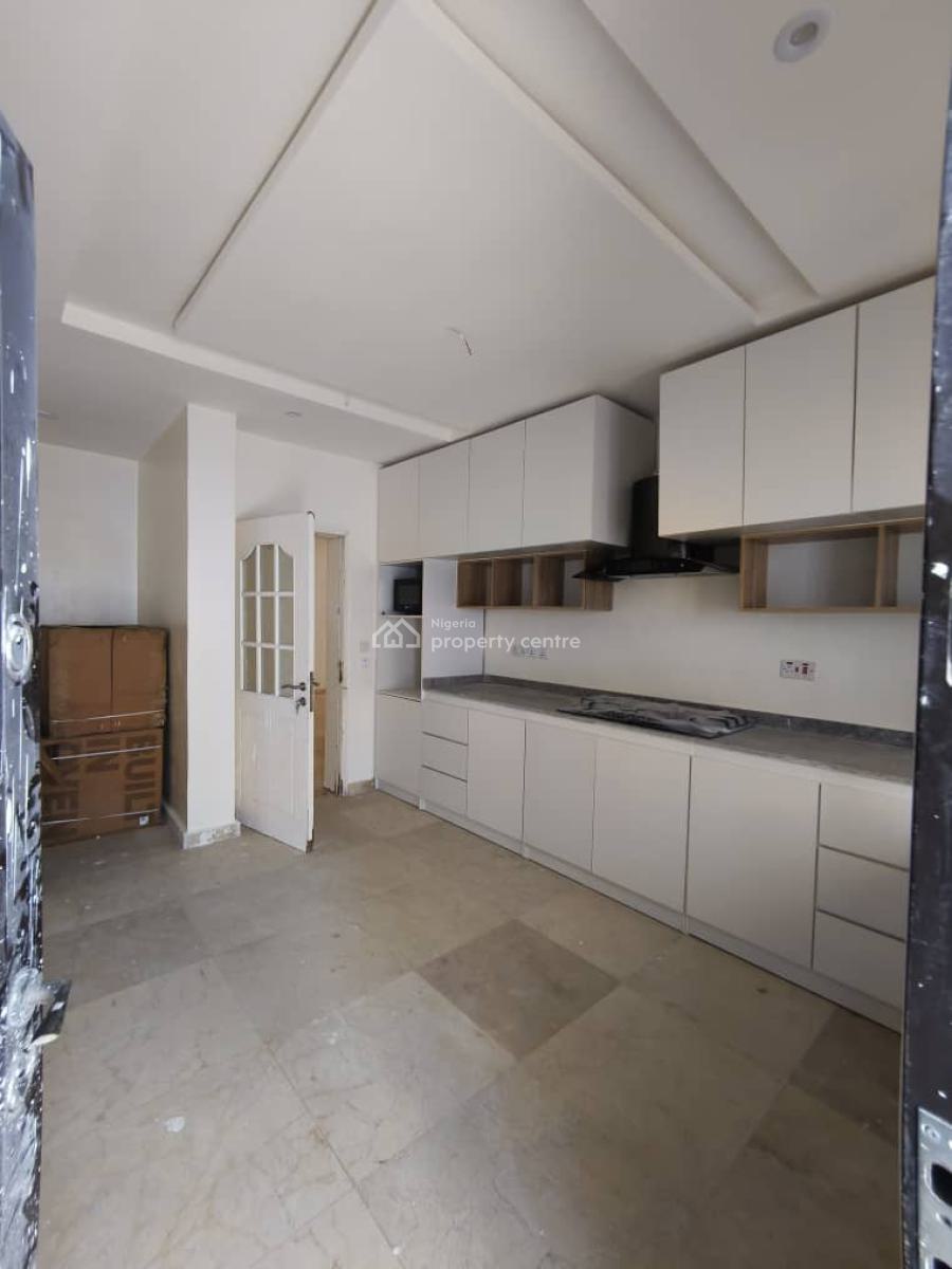 Well Renovated Spacious Self Compound and Self Service 3 Bedroom Apartment, Victoria Island (vi), Lagos, House for Rent