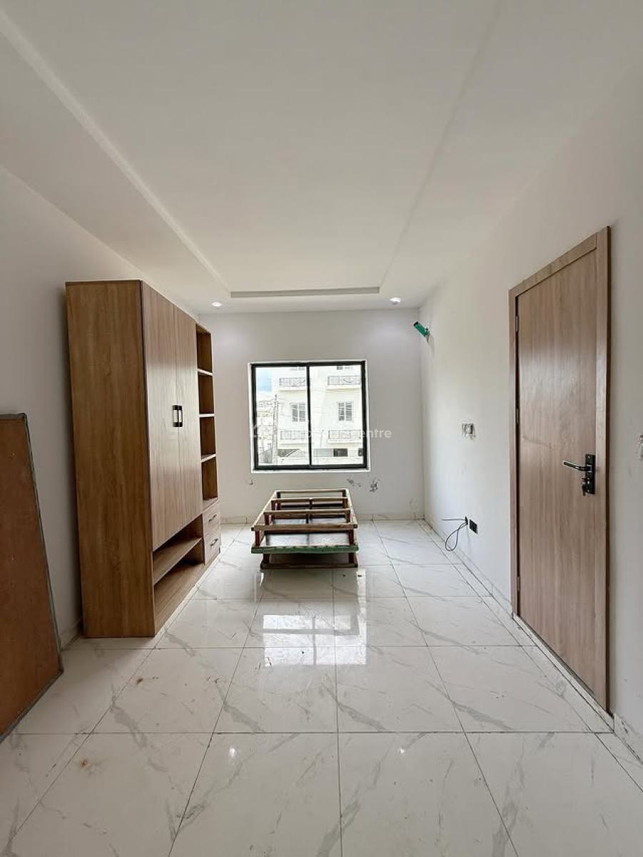 Lovely 2 Bedroom Apartment with Bq, Ikate, Lekki, Lagos, Block of Flats for Sale