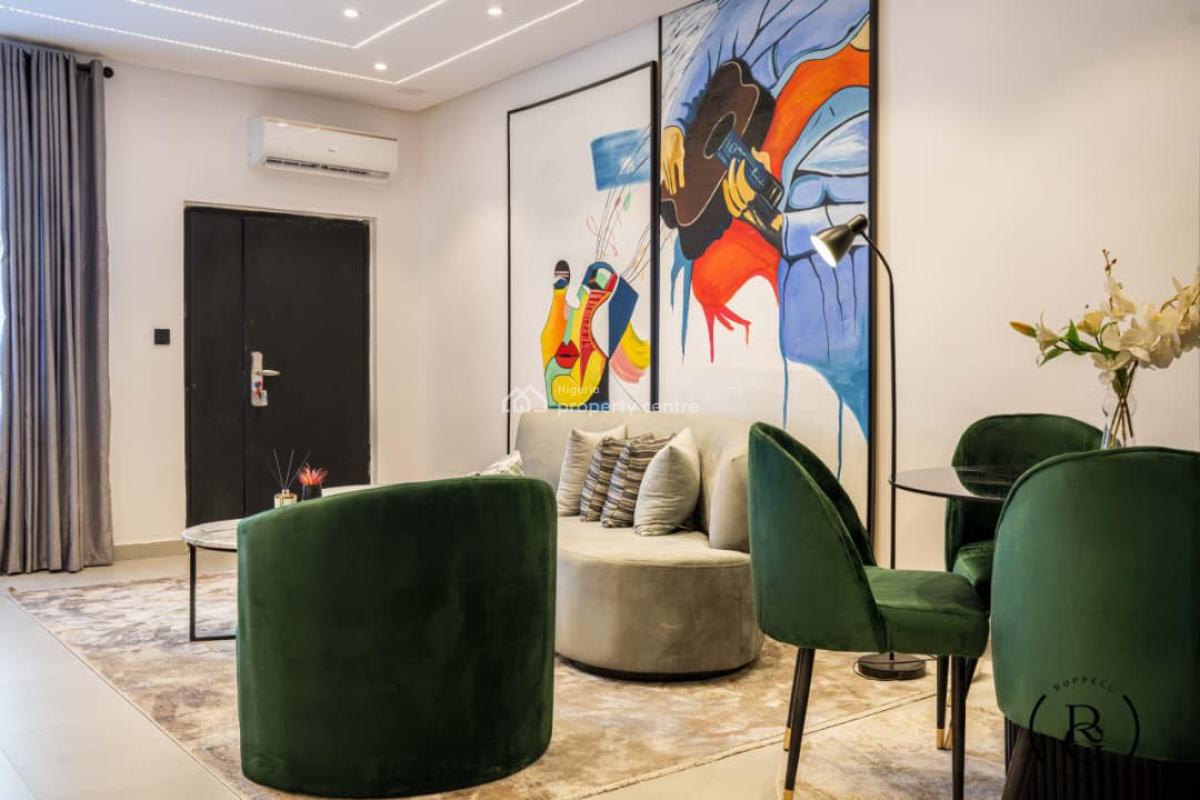 Cozy, Crisp and Sharp3-bedroom Serviced Apartment, Ologolo, Lekki, Lagos, Flat / Apartment Short Let