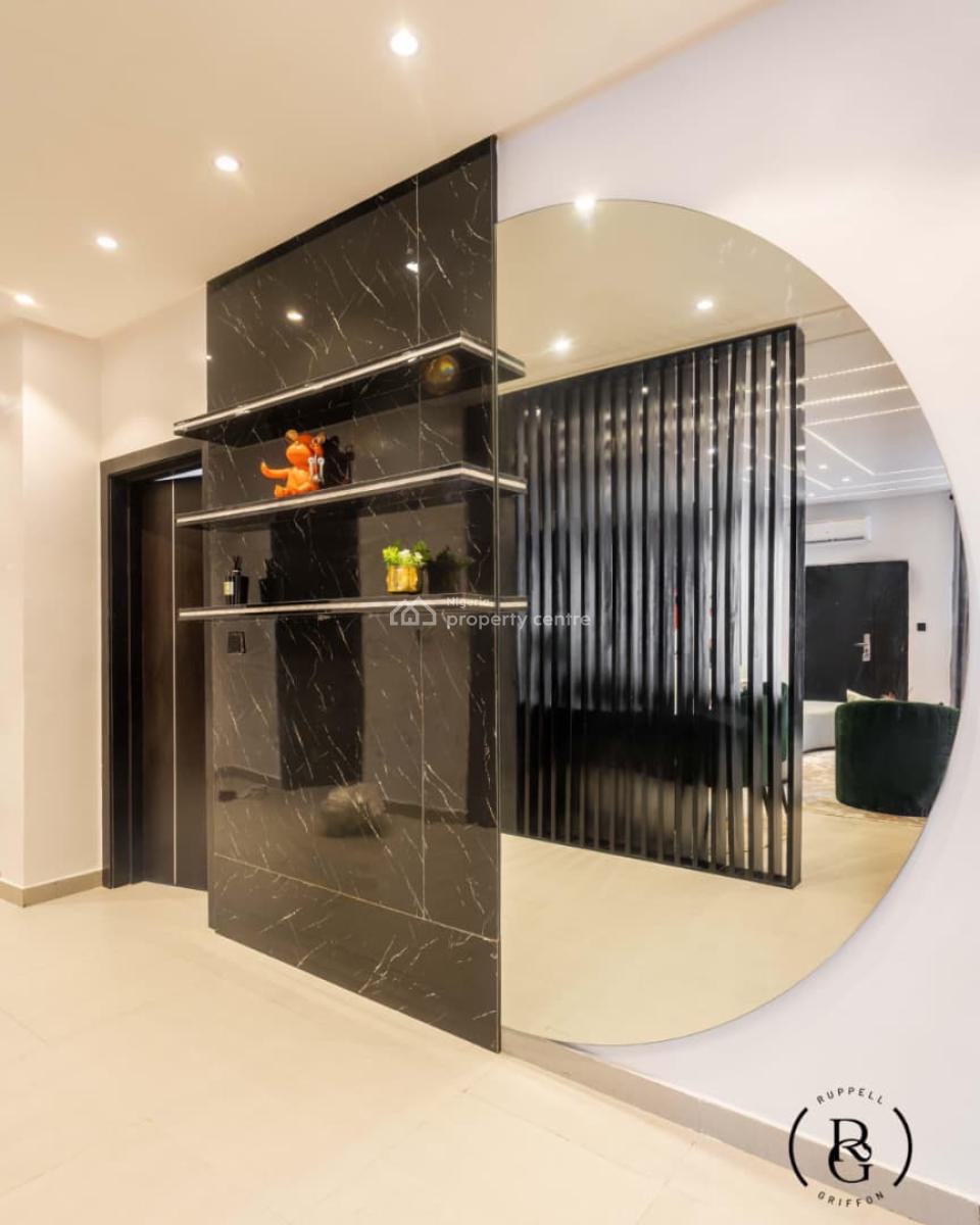 Cozy, Crisp and Sharp3-bedroom Serviced Apartment, Ologolo, Lekki, Lagos, Flat / Apartment Short Let