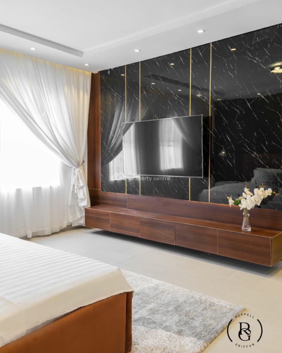 Cozy, Crisp and Sharp3-bedroom Serviced Apartment, Ologolo, Lekki, Lagos, Flat / Apartment Short Let