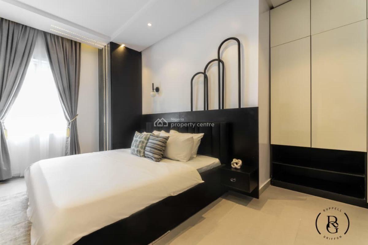 Cozy, Crisp and Sharp3-bedroom Serviced Apartment, Ologolo, Lekki, Lagos, Flat / Apartment Short Let