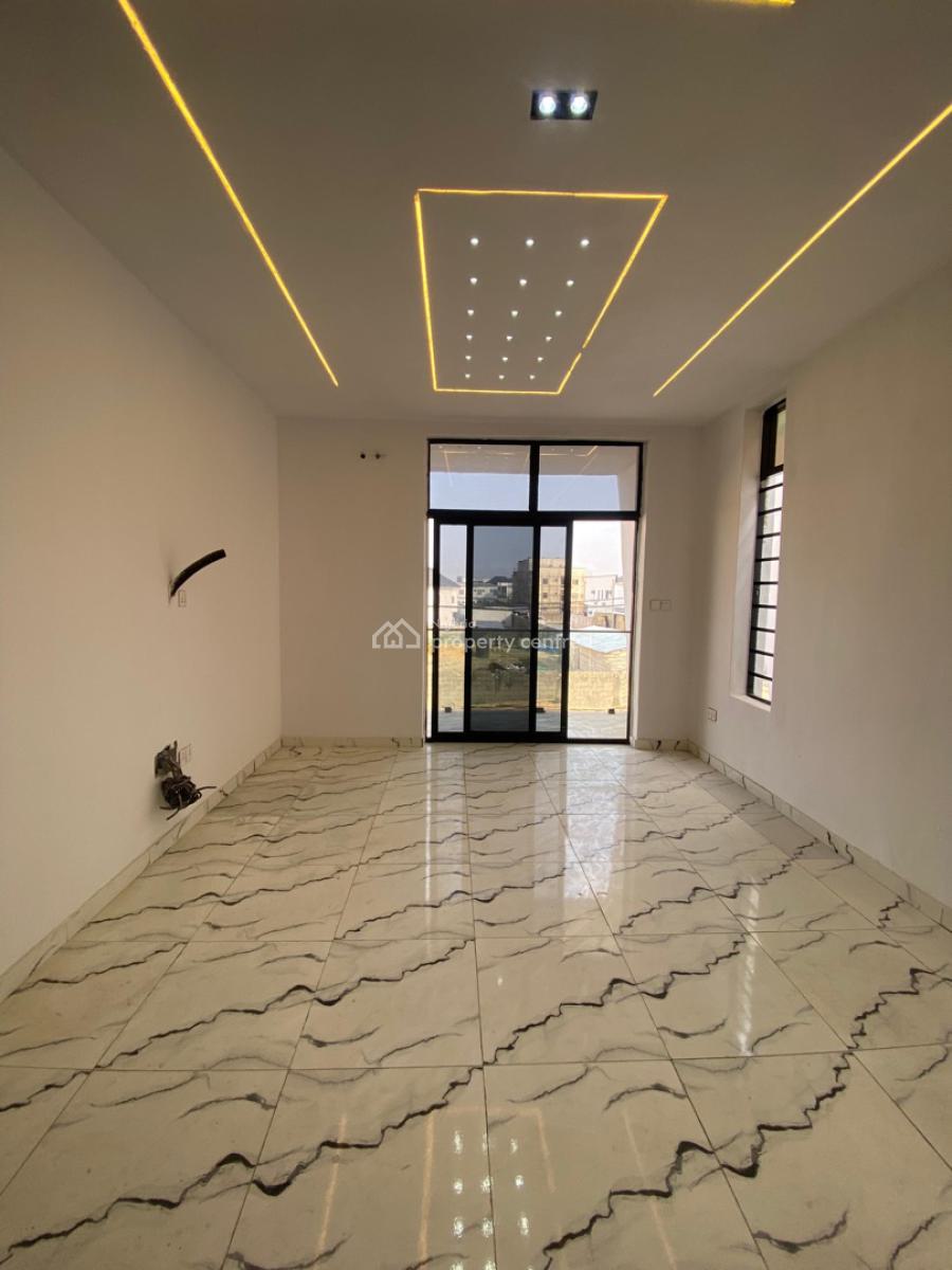 4 Bedroom Semi Detached Duplex with Bq, Gra, Ikota, Lekki, Lagos, Semi-detached Duplex for Sale