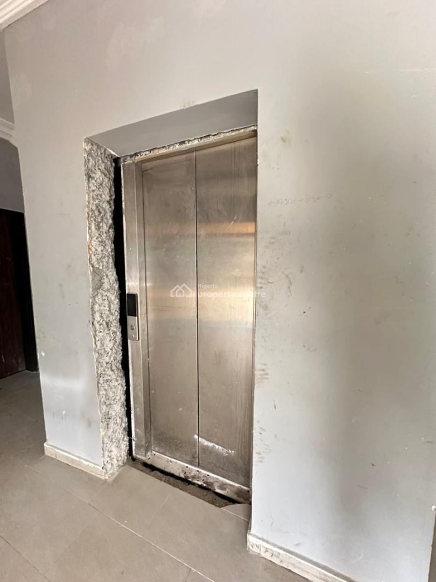 Astonishing 2 Bedroom Penthouse Apartment in a Serene Environment, Lekki Phase 1, Lekki, Lagos, Flat / Apartment for Rent