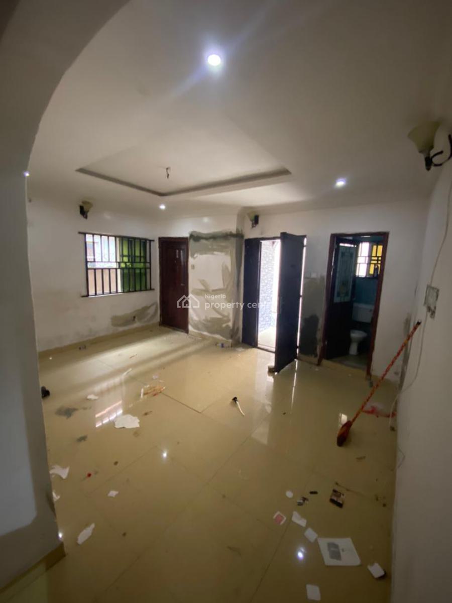 Sharp 2 Bedrooms Apartment, By Ogidan, Sangotedo, Ajah, Lagos, Flat / Apartment for Rent