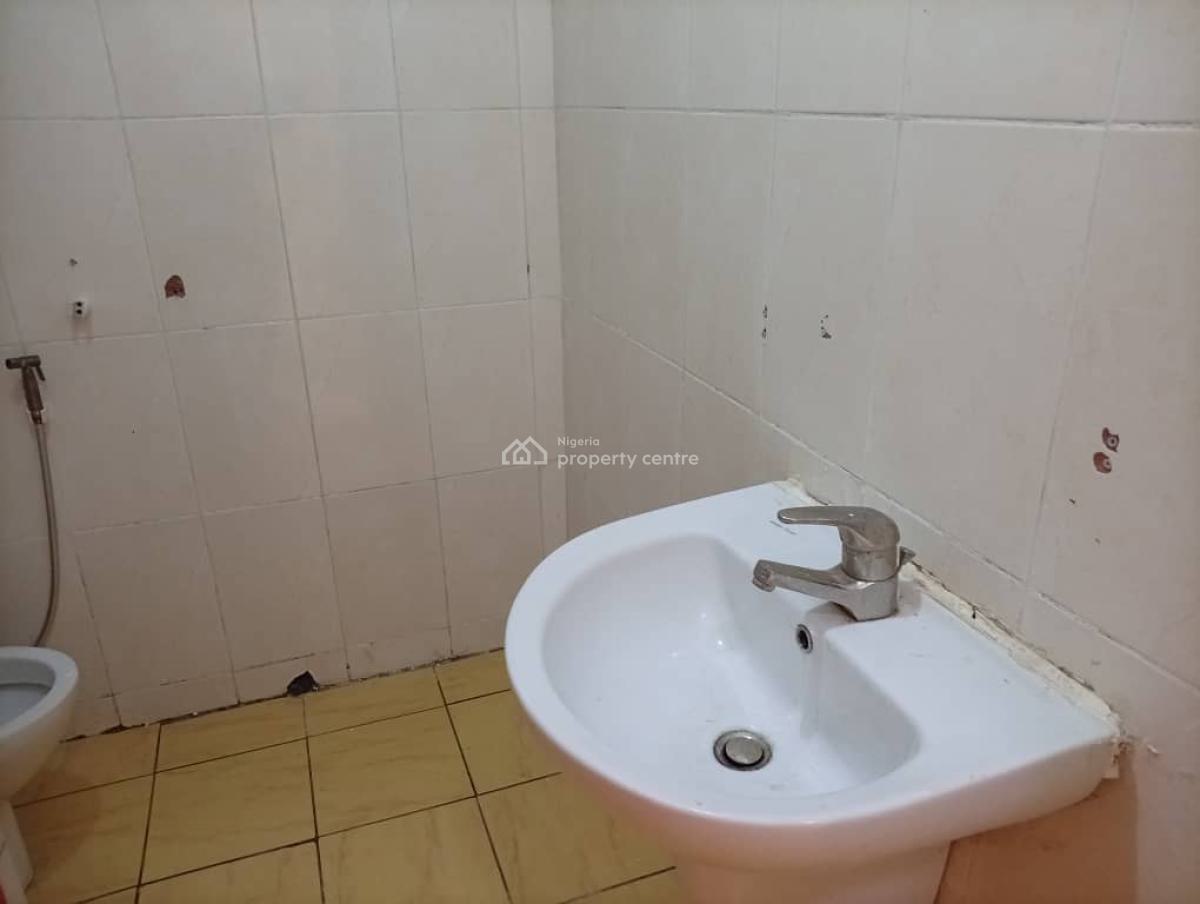 New 4 Units of 3 Bedroom Apartments, Off Admiralty Way, Lekki Phase 1, Lekki, Lagos, Flat / Apartment for Rent