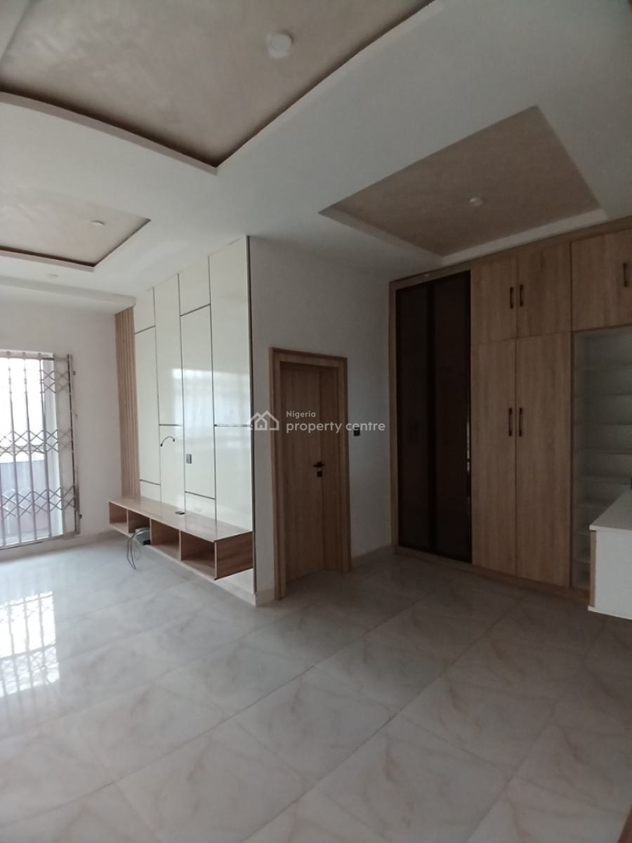 Brand New 4 Bedroom Terrace Duplex with 1 Room Bq, Diplomatic Zone, Guzape District, Abuja, Terraced Duplex for Rent