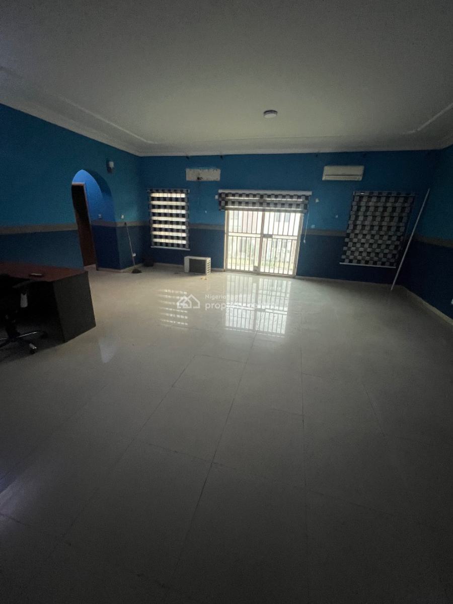 Spacious & Very Clean Commercial Property/office Space on a Major Road, Lekki Phase 1, Lekki, Lagos, Office Space for Rent