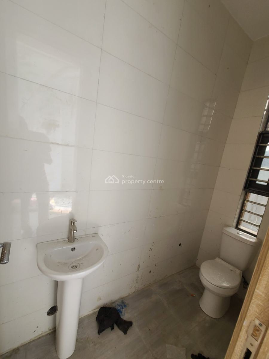 Beautiful Topnotch 2 Bedroom Flat with 2 Balcony, Lekki Peninsula Scheme 2 Estate Abraham Adesanya, Ajiwe, Ajah, Lagos, Block of Flats for Sale