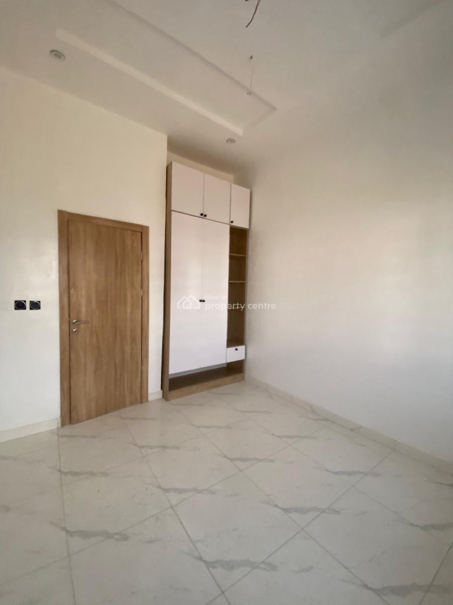 4 Bedroom Semi Detached Duplex with Bq, Ikota, Lekki, Lagos, Semi-detached Duplex for Rent