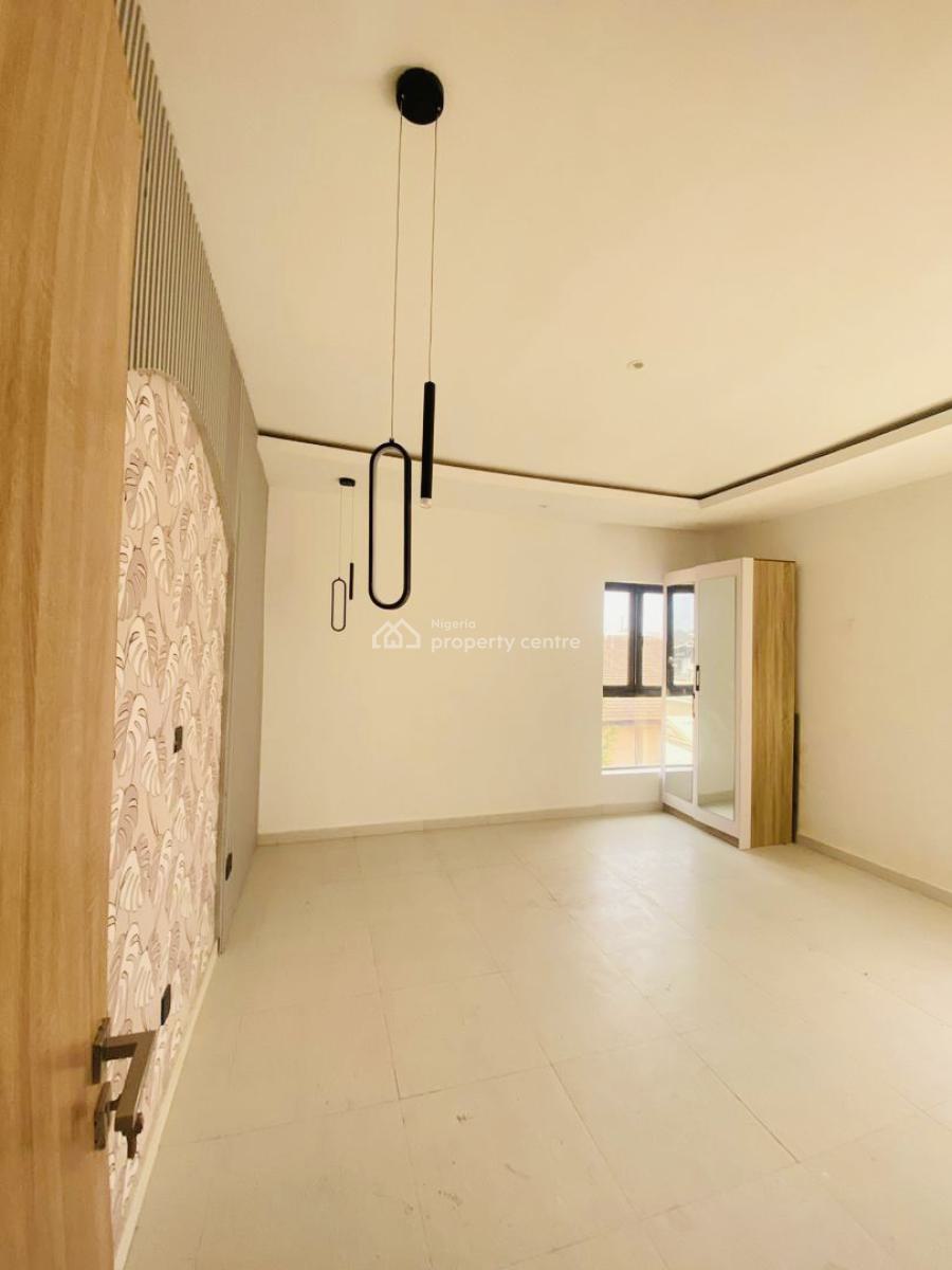 Newly Built and Partly Furnished 2 Bedroom Apartment  with Pool & Gym, Lekki Phase 1, Lekki, Lagos, Flat / Apartment for Rent