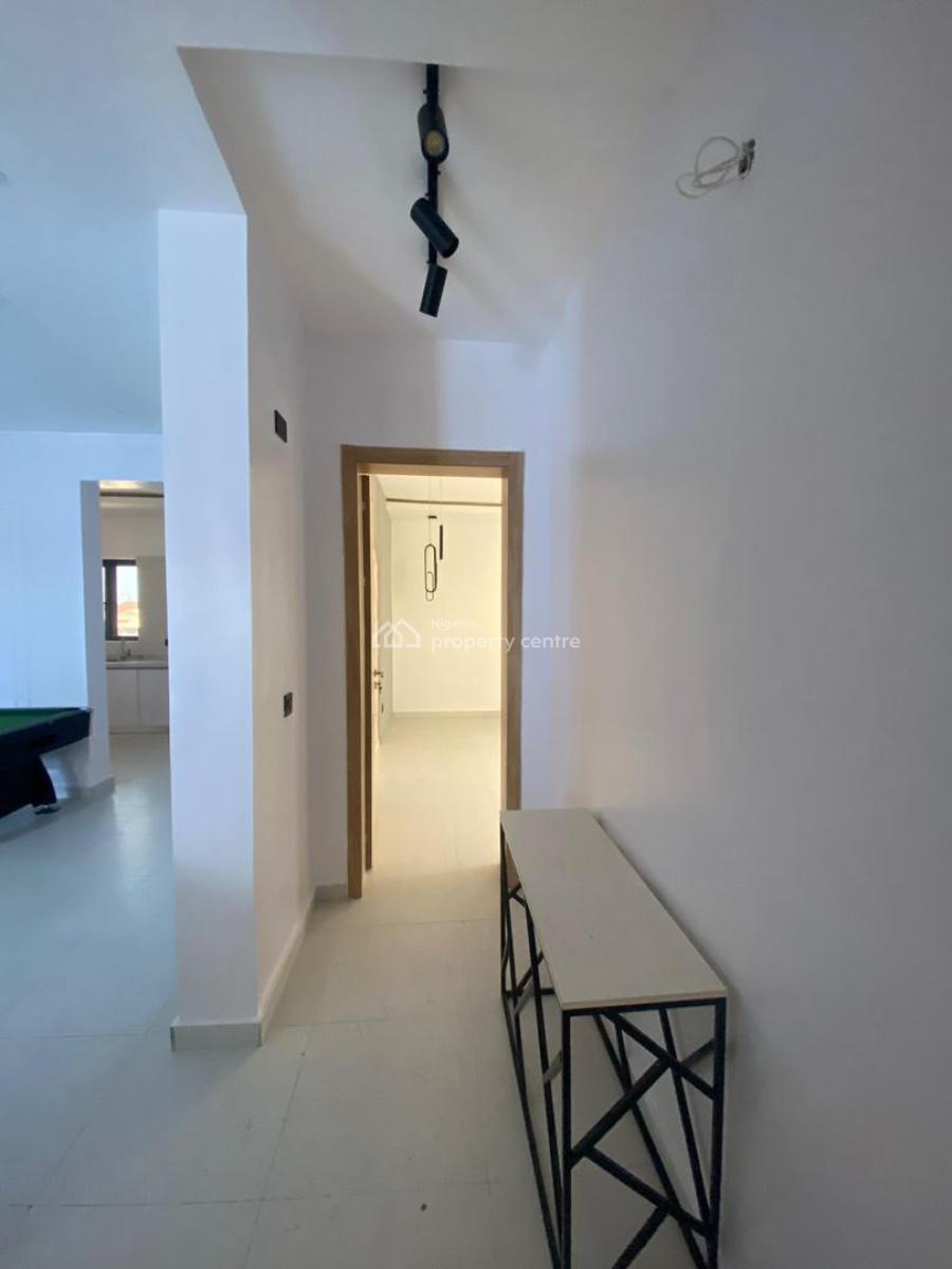 Newly Built and Partly Furnished 2 Bedroom Apartment  with Pool & Gym, Lekki Phase 1, Lekki, Lagos, Flat / Apartment for Rent