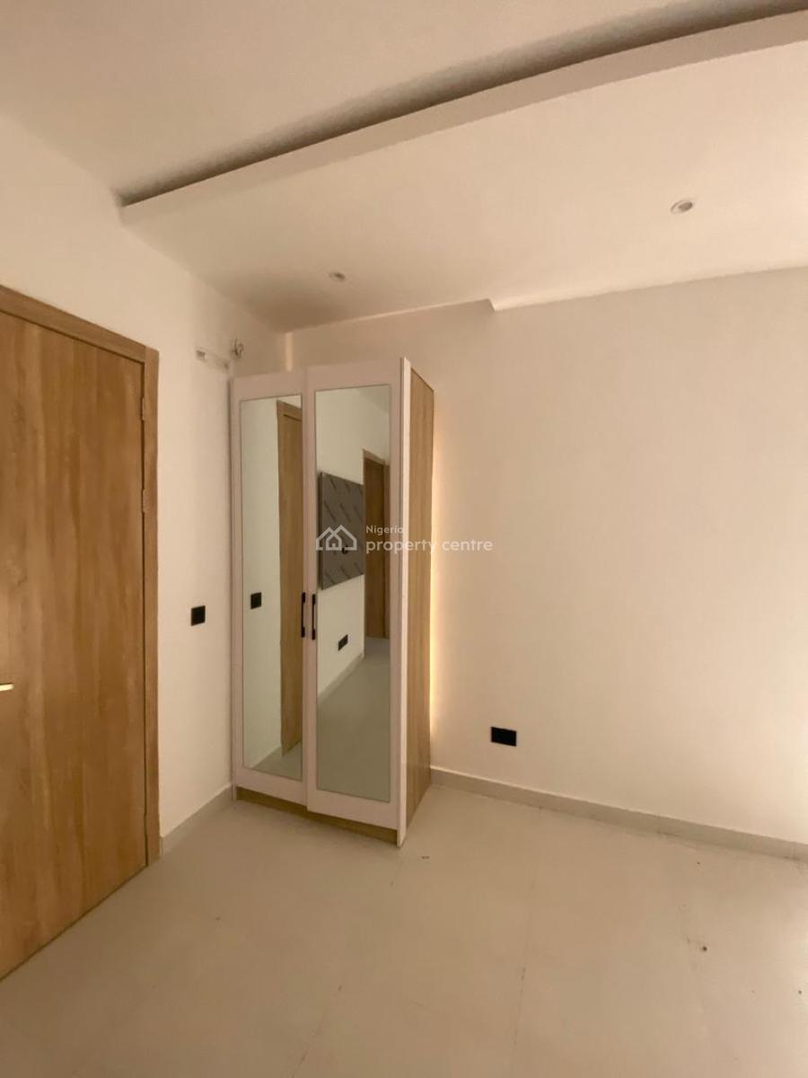 Newly Built and Partly Furnished 2 Bedroom Apartment  with Pool & Gym, Lekki Phase 1, Lekki, Lagos, Flat / Apartment for Rent