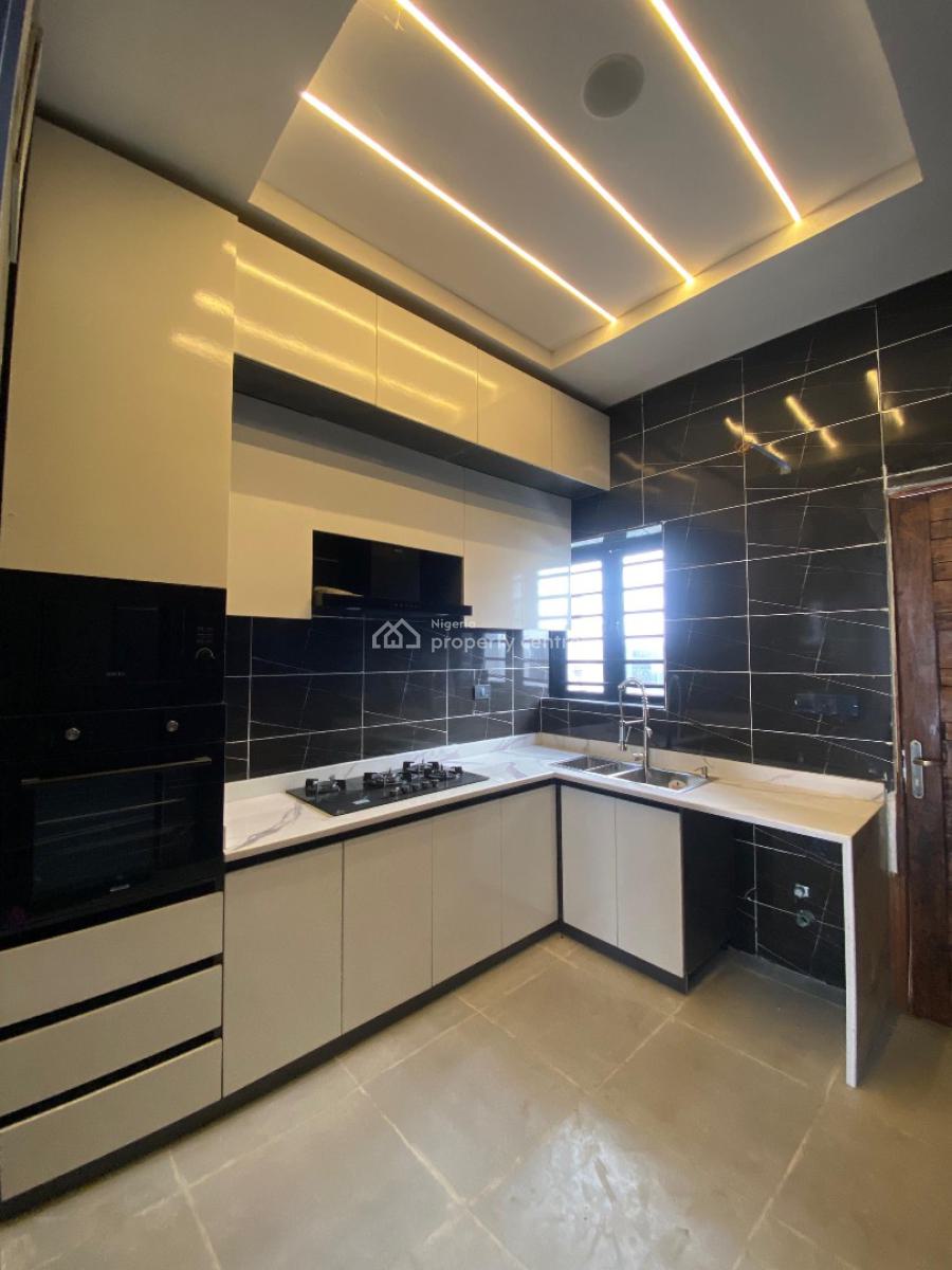 3 Bedroom Terraced Duplex, Ikota, Lekki, Lagos, Terraced Duplex for Sale