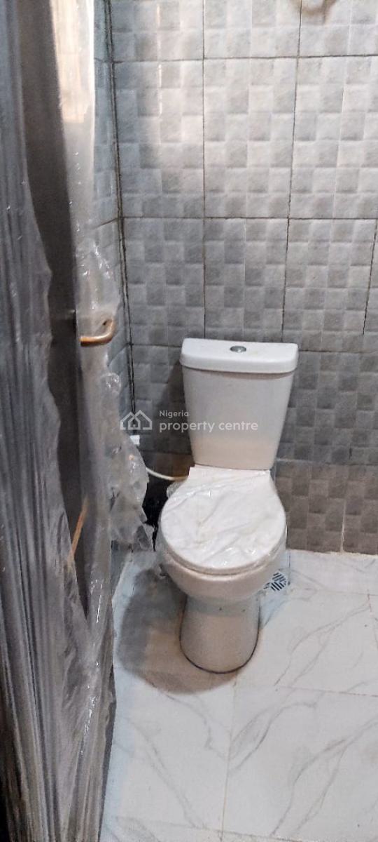 1 Bedroom Apartment, Ilupeju, Lagos, Mini Flat (room and Parlour) for Rent