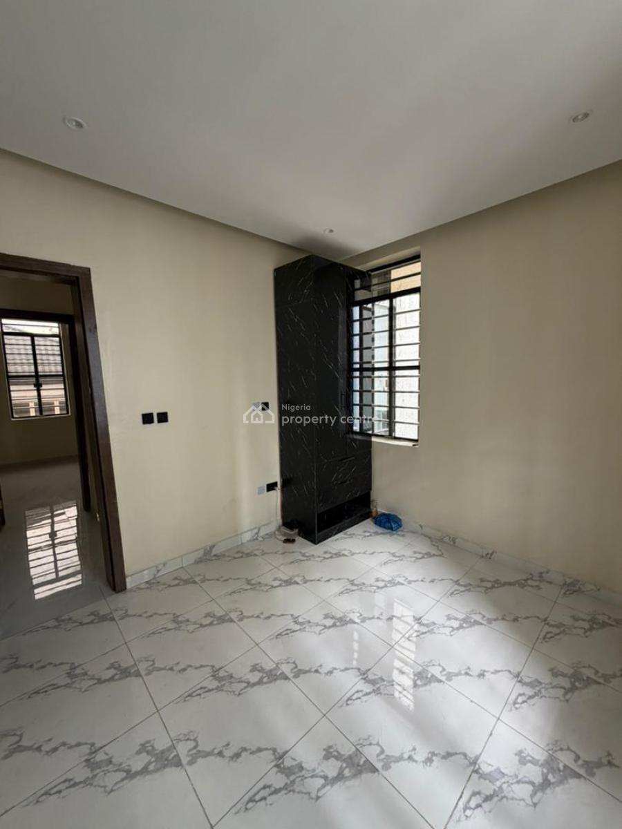 Most Affordable 3 Bedroom Apartment with Bq, Lekki Phase 1, Lekki, Lagos, Flat / Apartment for Sale
