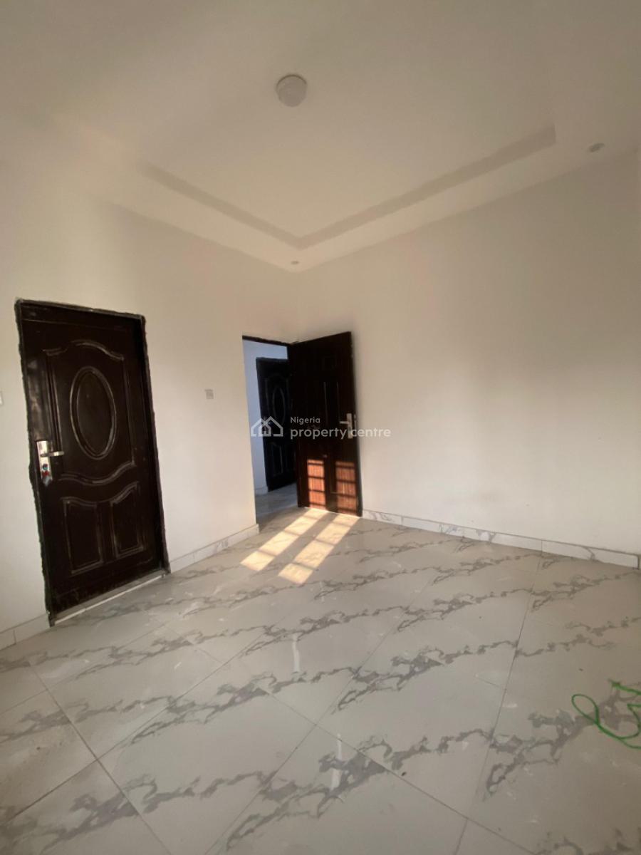 Upstairs Miniflat with 2 Toilets and Security, Sangotedo, Ajah, Lagos, Flat / Apartment for Rent