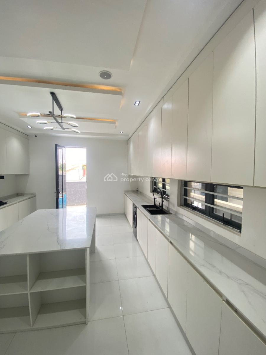 Lovely 5 Bedroom Duplex with Open Roof Terrace, Orchid Road, Lekki, Lagos, Detached Duplex for Sale