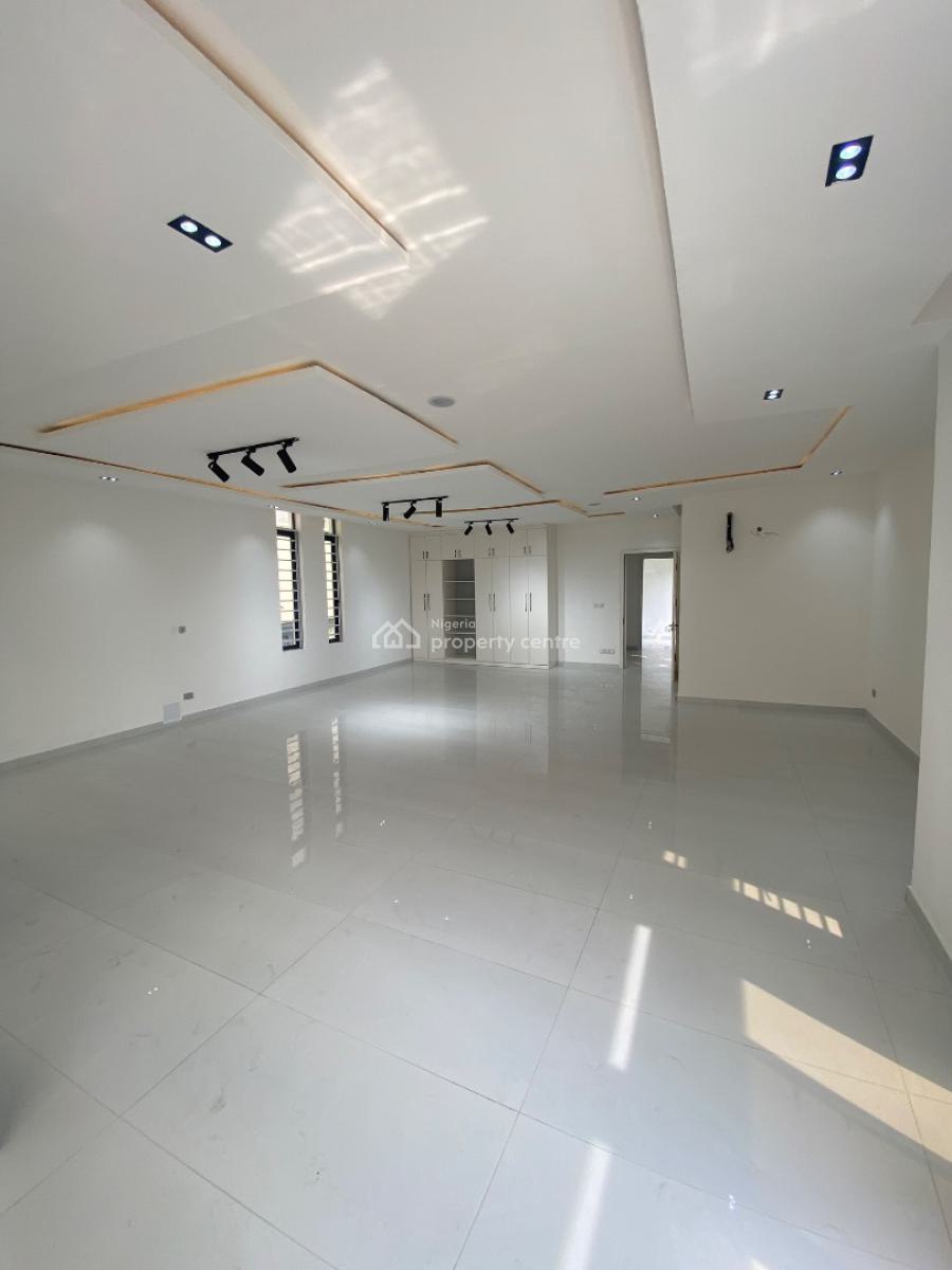 Lovely 5 Bedroom Duplex with Open Roof Terrace, Orchid Road, Lekki, Lagos, Detached Duplex for Sale