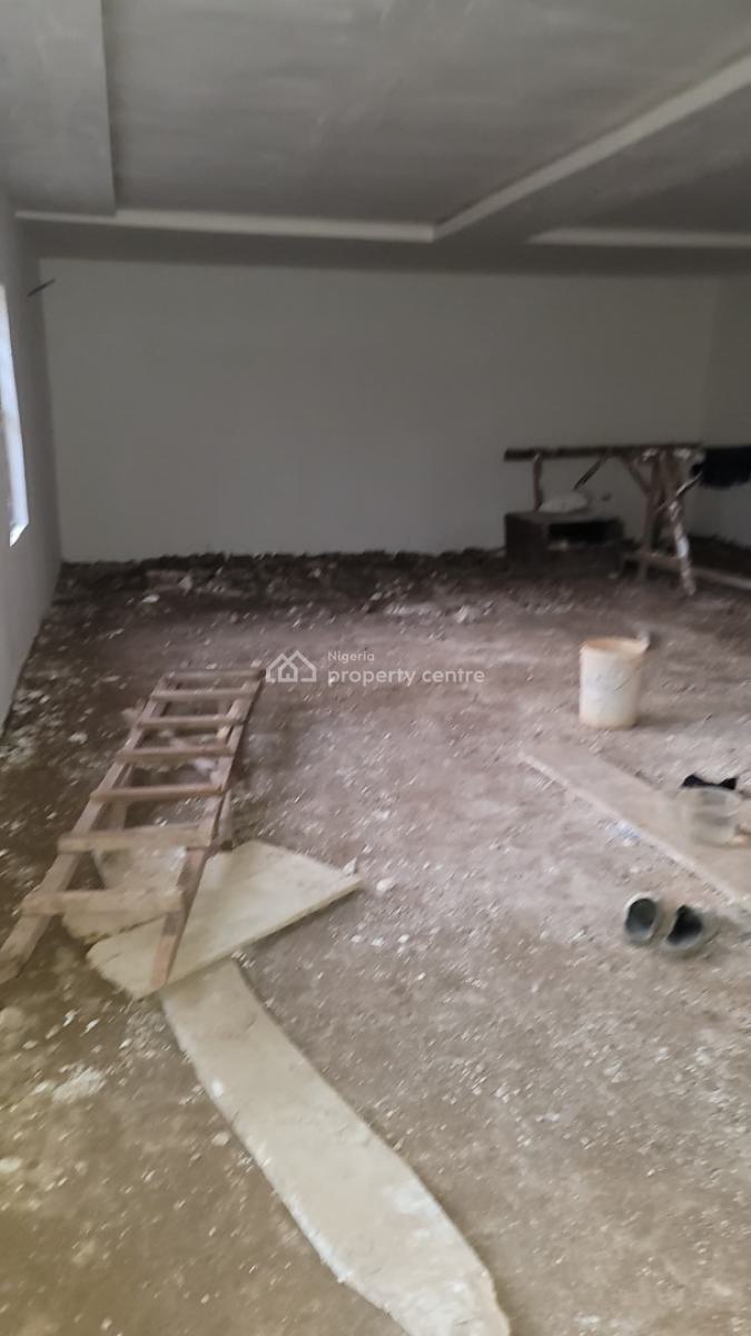 a Self Compound Mini Warehouse/storage, Ibadan, Oyo, Warehouse for Rent