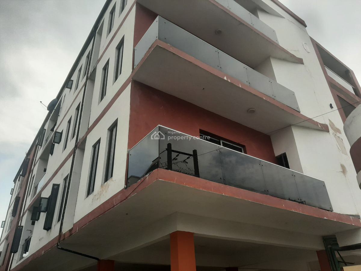 Furnished and Serviced Very Compact 2 Bedroom En-suite Flat with Guest, Before Chevron Drive 2nd Toll Gate Axis, Ologolo, Lekki, Lagos, Flat / Apartment for Rent