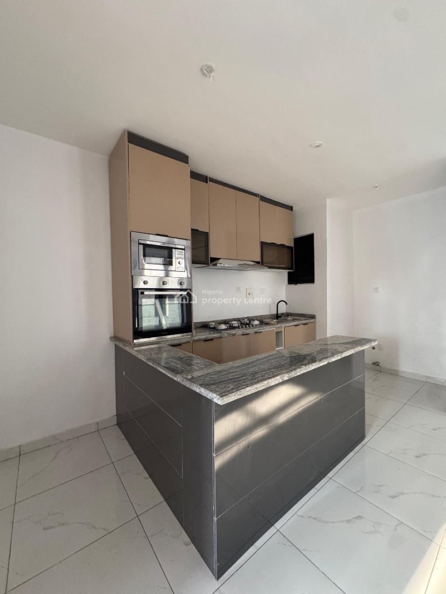 Stunning  2  Bedroom  Apartments in a Well Secured Location, Lekki Phase 1, Lekki, Lagos, Flat / Apartment for Sale