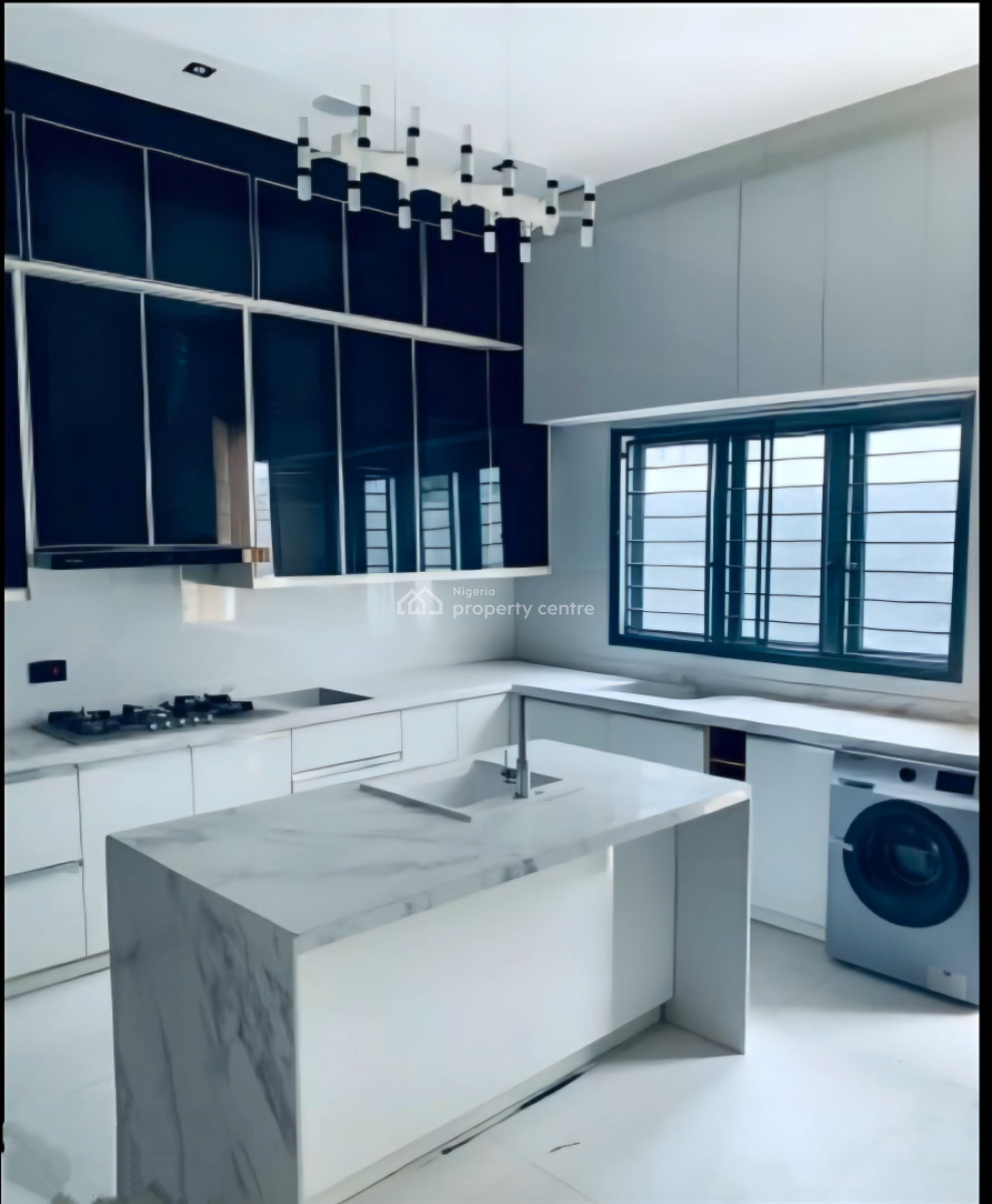 Awoof 5 Bedroom with Pool, Admiralty Road, Lekki Phase 1, Lekki, Lagos, Detached Duplex for Sale