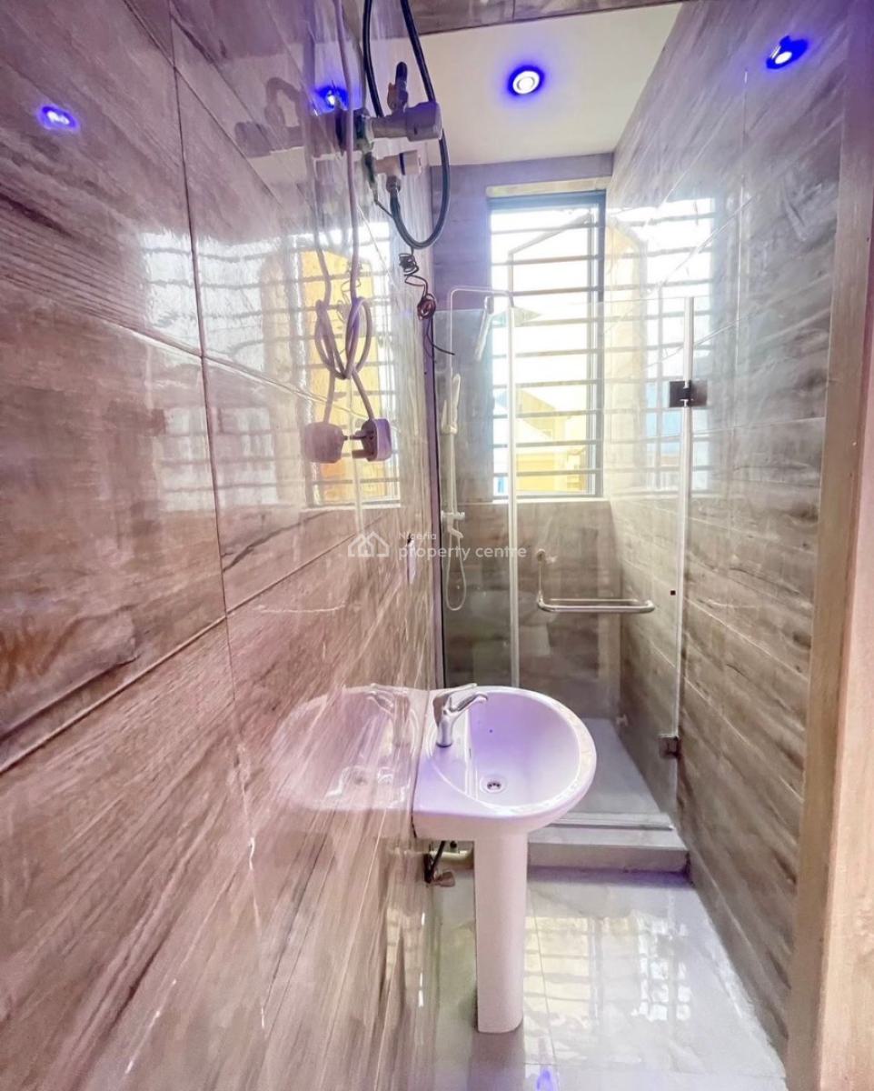 Most Affordable 2 Bedroom Apartment with Modern Amenities, Lekki, Lagos, Flat / Apartment for Sale