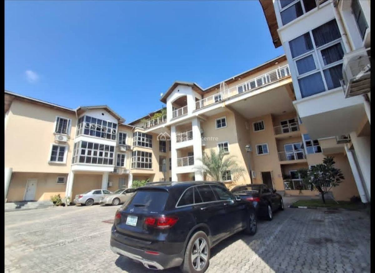 Fully Serviced 2 Bedroom Penthouse, Lekki Phase 1, Lekki, Lagos, Flat / Apartment for Rent
