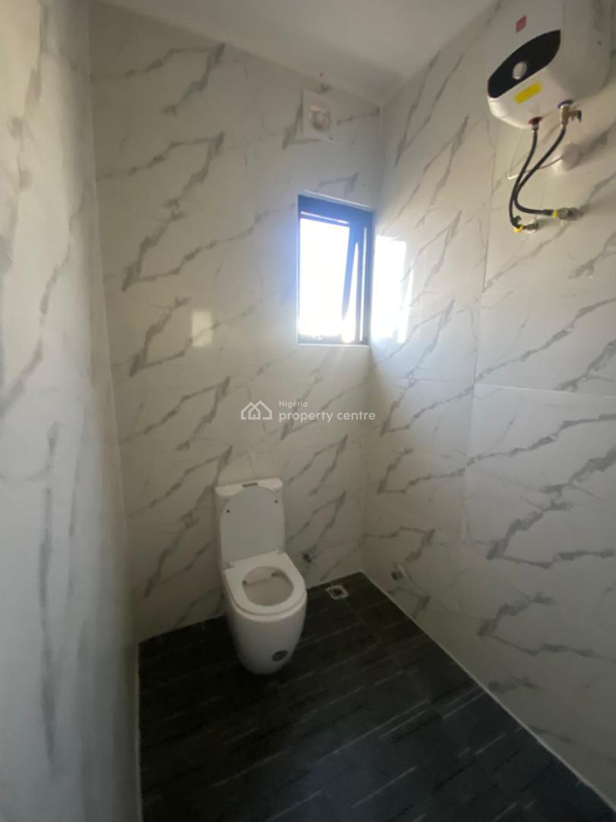 a Fully Serviced 4 Bedroom Terrace Duplex with a Bq Available, Lekki Phase 1, Lekki, Lagos, Terraced Duplex for Rent